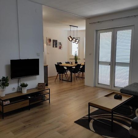 Apartman Branimir Novalja Kültér fotó