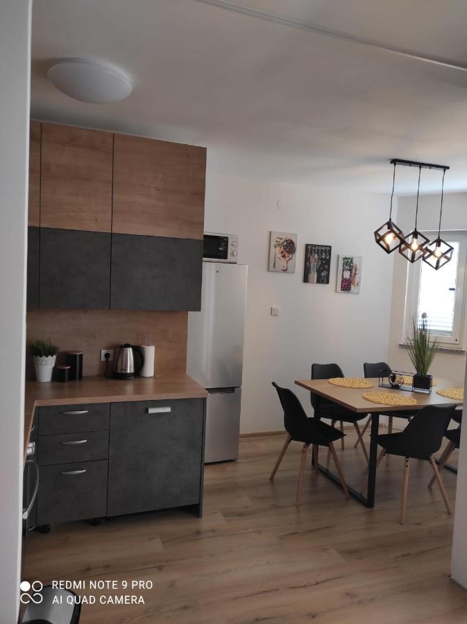 Apartman Branimir Novalja Kültér fotó