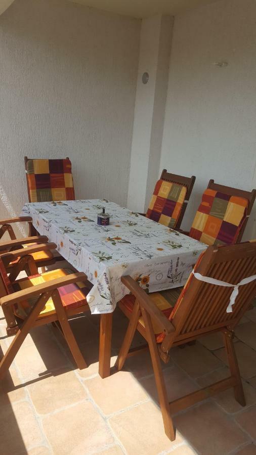 Apartman Branimir Novalja Kültér fotó