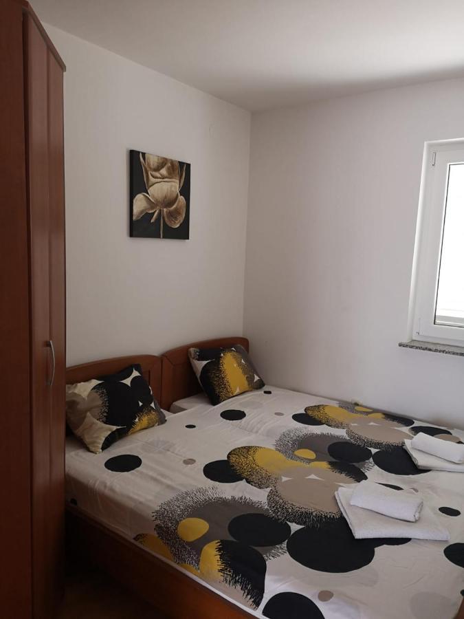 Apartman Branimir Novalja Kültér fotó